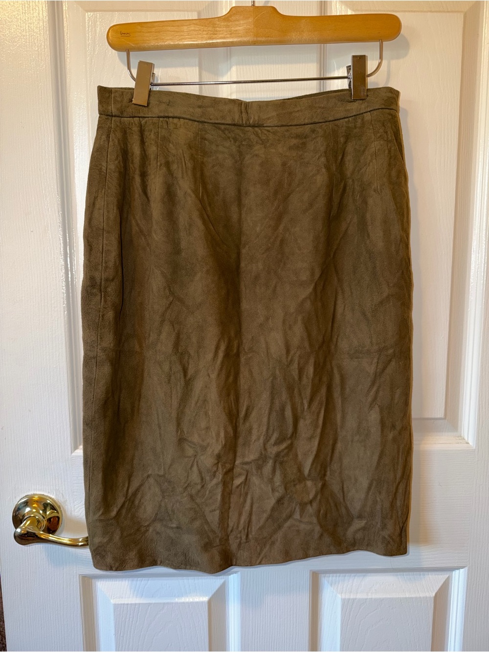 Women’s vintage Carlisle suede leather midi skirt size 8
